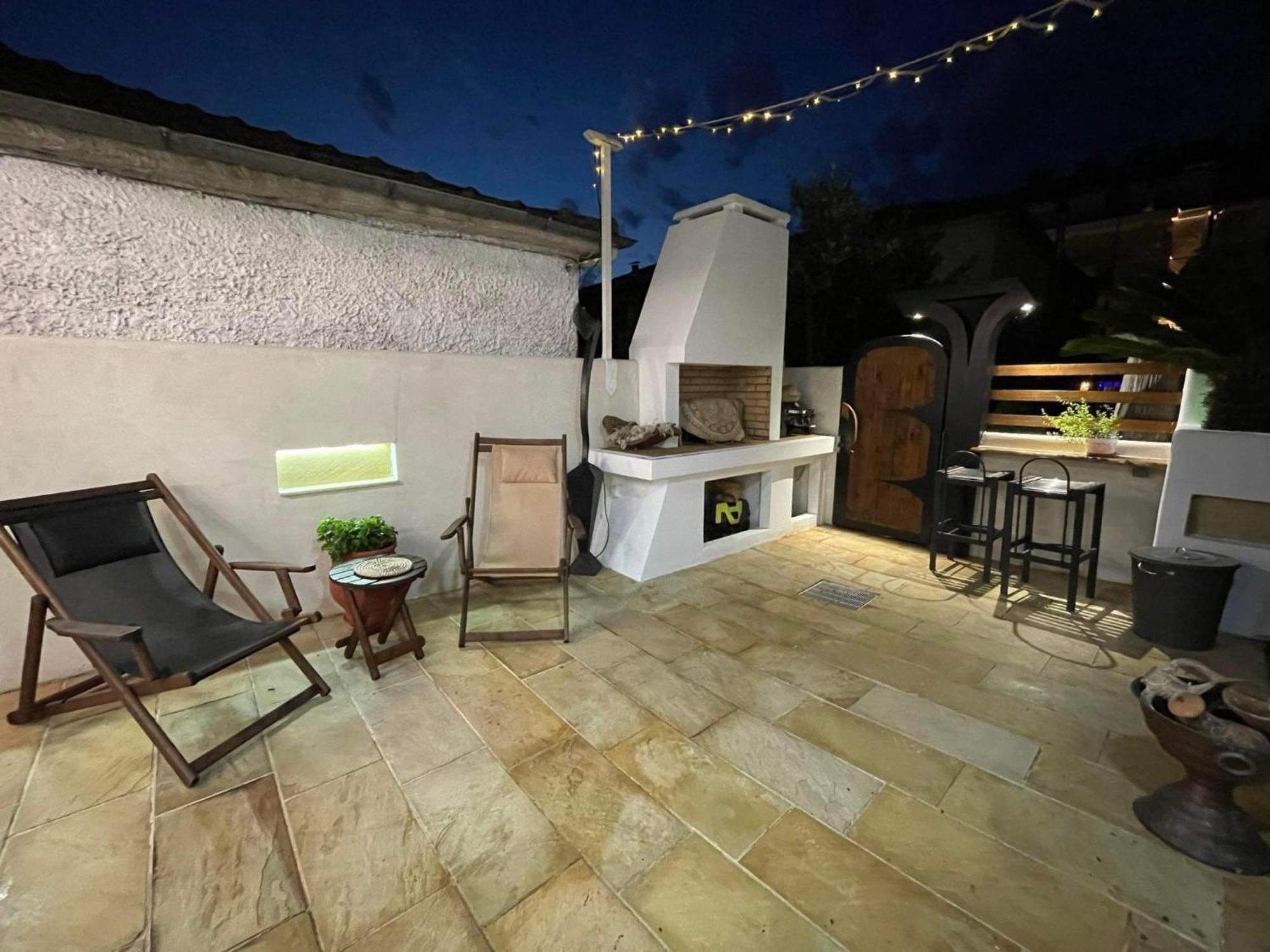 Babushka Studio-loft Near The Sea Olympiada